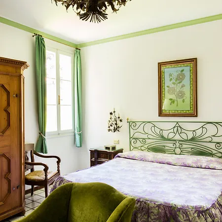 Otel Residenza D'epoca Quattro Fontane Venedik-Lido