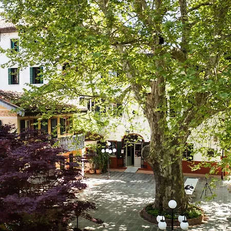 Otel Residenza D'epoca Quattro Fontane