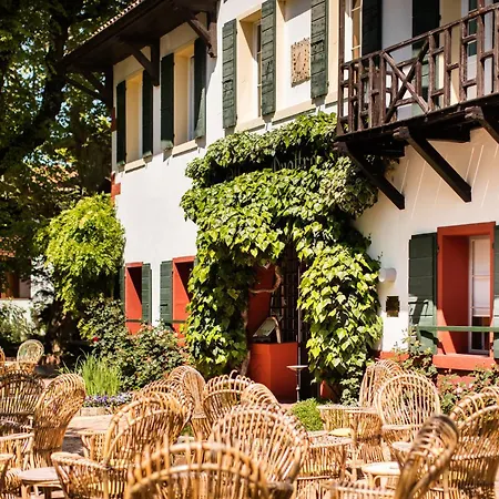 Otel Residenza D'epoca Quattro Fontane 4*