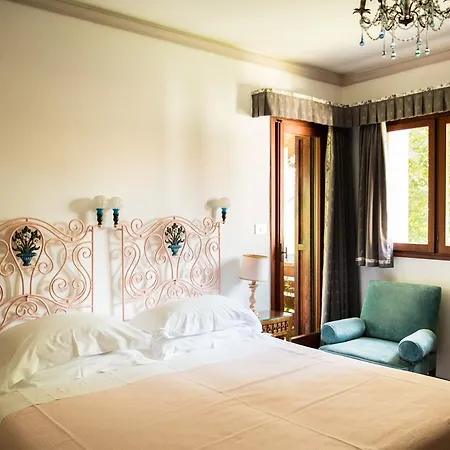 Residenza D'epoca Quattro Fontane Hotel