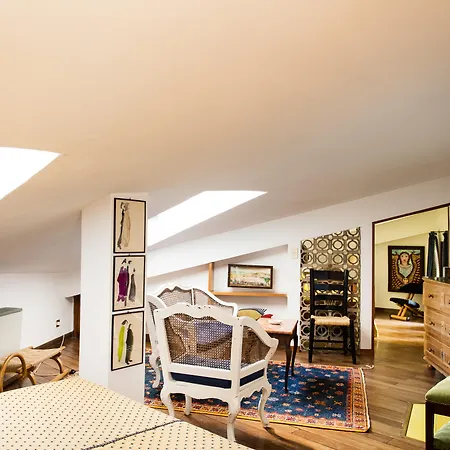 Residenza D'epoca Quattro Fontane 4*