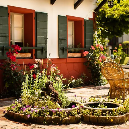 Residenza D'epoca Quattro Fontane 4*