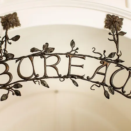 Готель Residenza D'epoca Quattro Fontane 4*