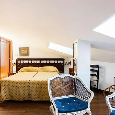 Residenza D'epoca Quattro Fontane Готель