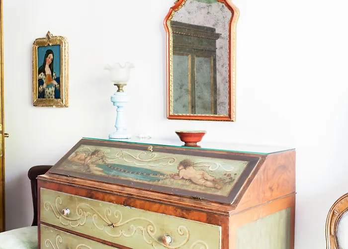 Hotell Residenza D'epoca Quattro Fontane 4*