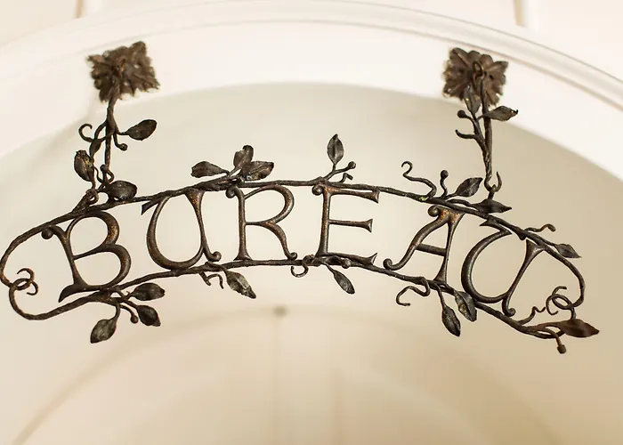 Hotell Residenza D'epoca Quattro Fontane 4*