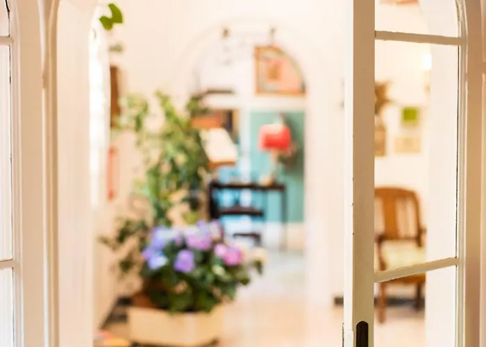 Residenza D'epoca Quattro Fontane 4*