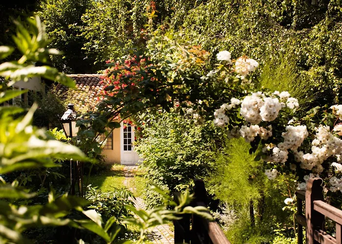 Hotell Residenza D'epoca Quattro Fontane 4*